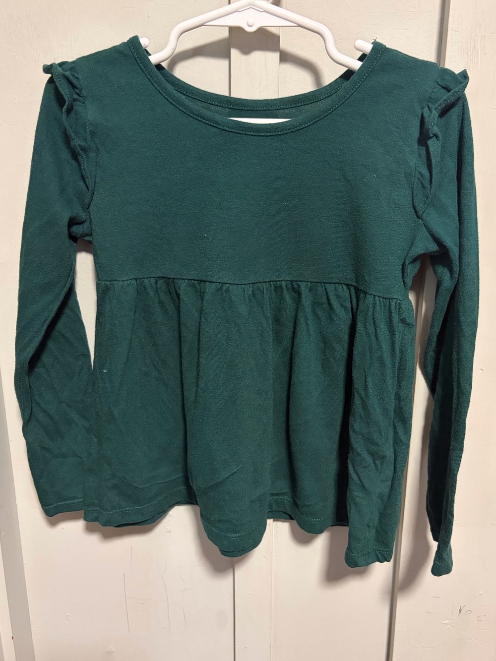 Kids place shirt size 4t